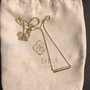 Kendra Scott Jewelry - Kendra Scott Elliot necklace Kendra Scott Jewelry - Kendra Scott Elliot necklace